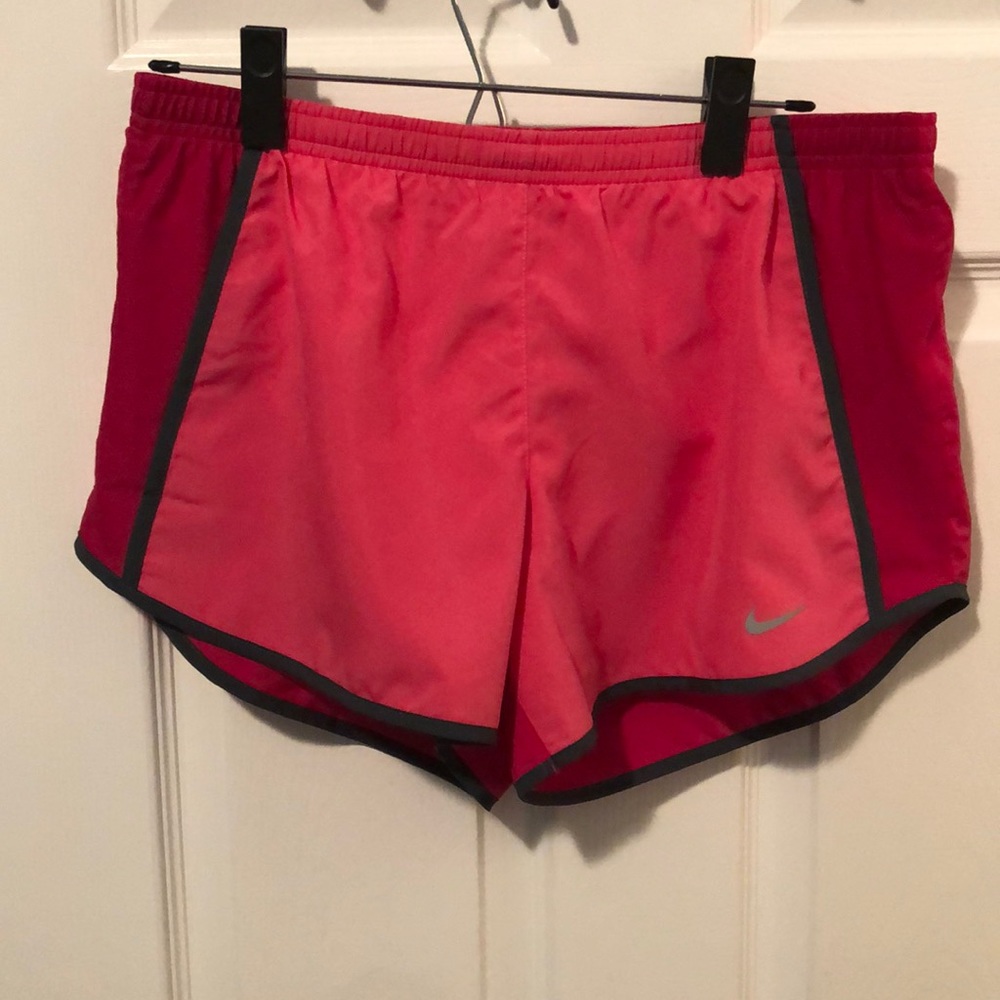 NWOT Nike running shorts